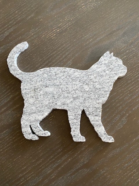 granittbenkeplate med unikt mønster